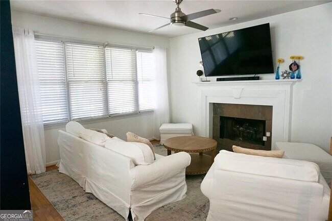 Foto del edificio - 85 Hammock Pl SE