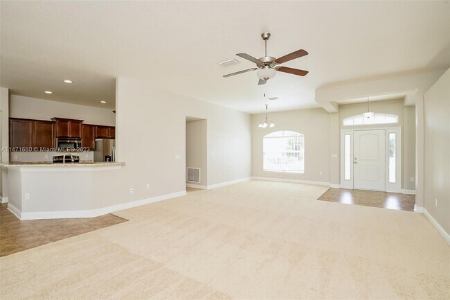 Foto del edificio - 3619 SW Ballweg St
