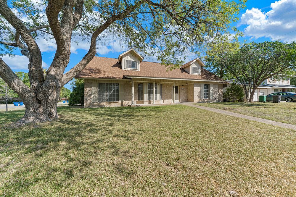 Primary Photo - 3611 Stonehaven Dr San Antonio TX 78230
