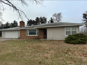 Building Photo - 4560 US-30