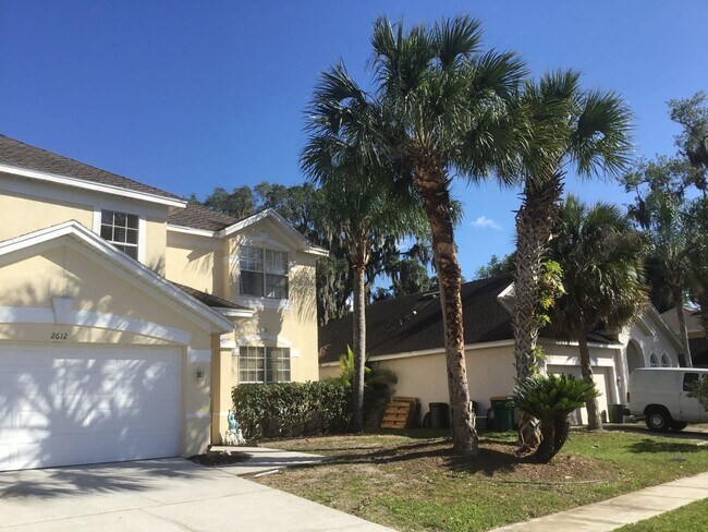 Building Photo - The Oaks Golf Community-2612 Teeside Ct Ki...