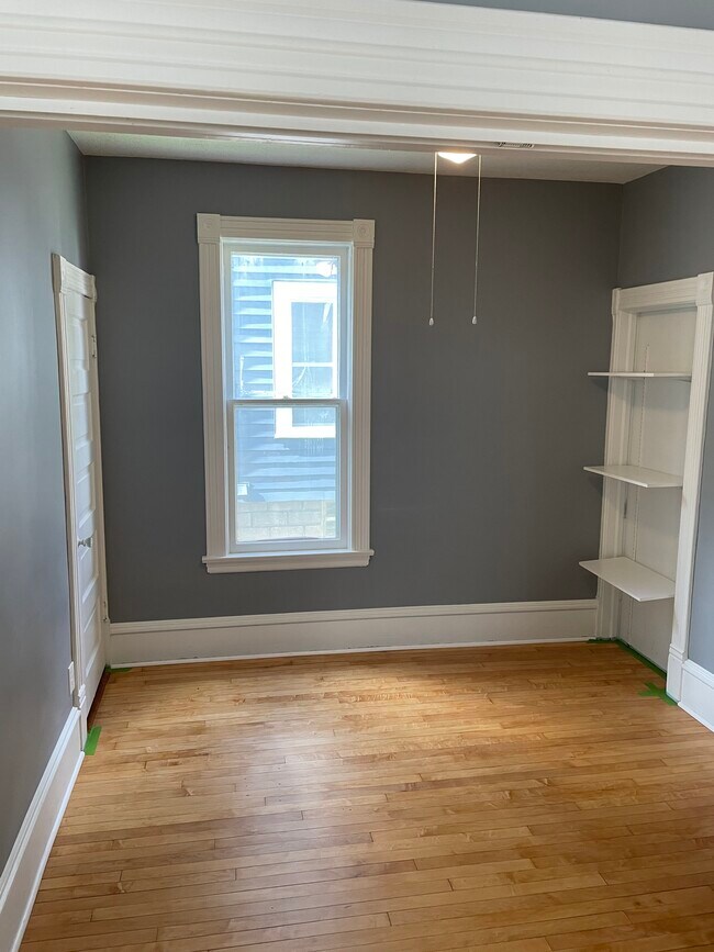 Bedroom - 1947 Fillmore St NE