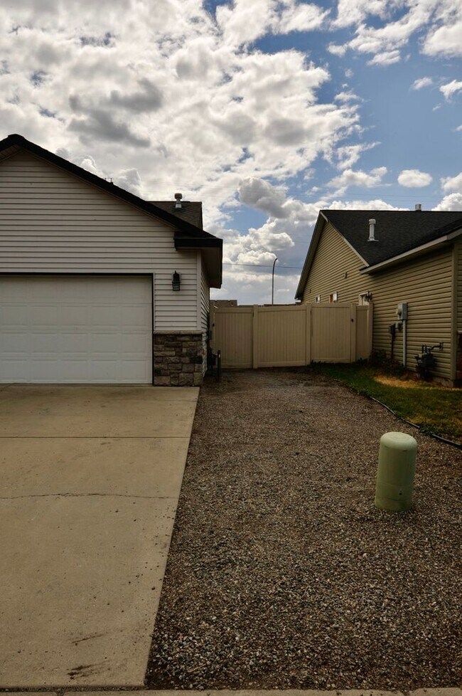 Foto del edificio - 3 bed 2 bath Rancher near Post Falls High School