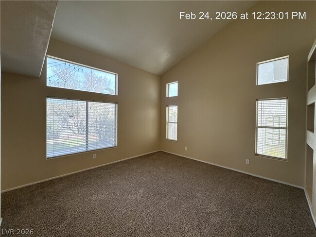 Foto del edificio - 7712 Sublimity Ave