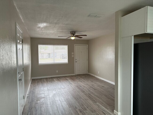 Building Photo - TOTAL RENOVATED HOME
