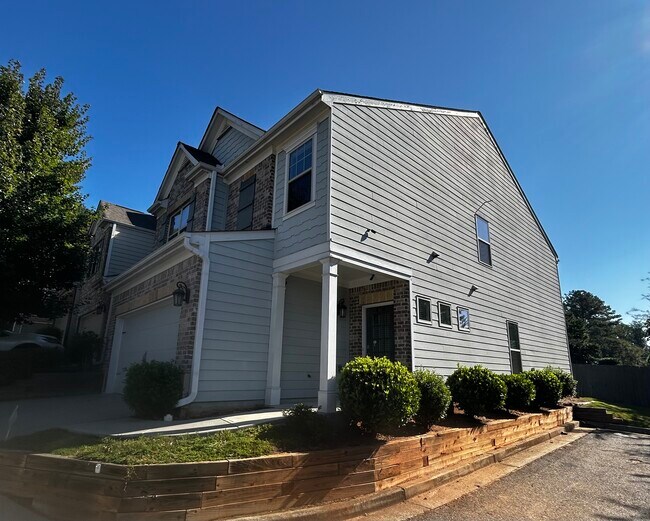 Foto del edificio - 1047 Haley Woods Ct