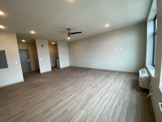 Foto del edificio - Skyway Properties LLC