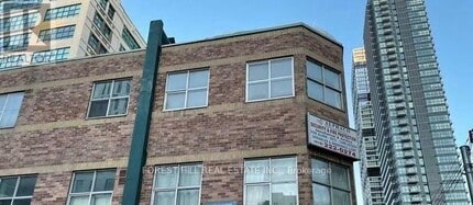 Building Photo - 126 Dundas St E