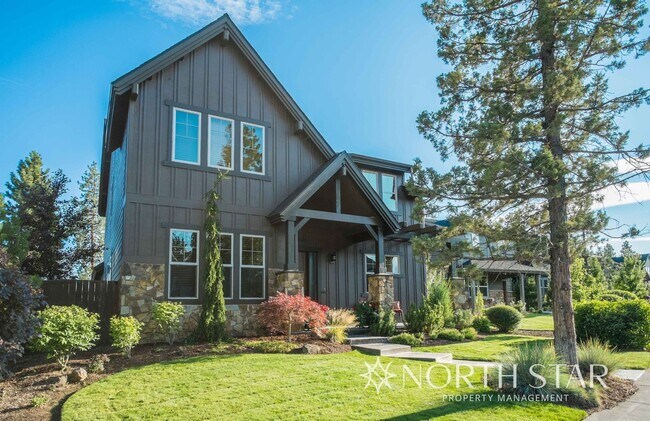 Foto del edificio - 4 Bed, 3 Bath w/ 3,030 sqft of perfection in Renaissance Ridge