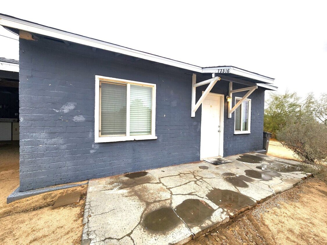 Building Photo - Desert Trail Drive 73514 and 73516