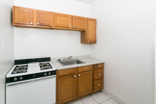 Foto del edificio - 4856 N Damen Ave