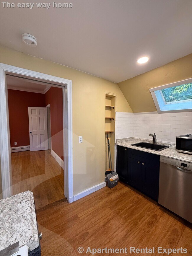 Photo - 11 Beech St Apartment