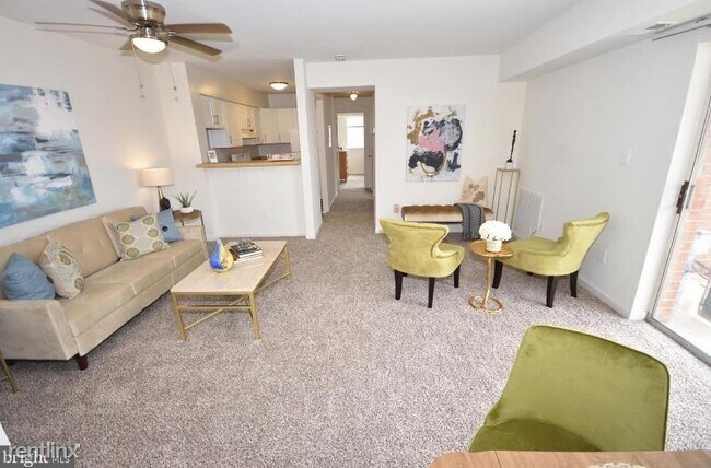 Building Photo - 2 br, 1 bath Condo - 2634 Bowen Rd SE