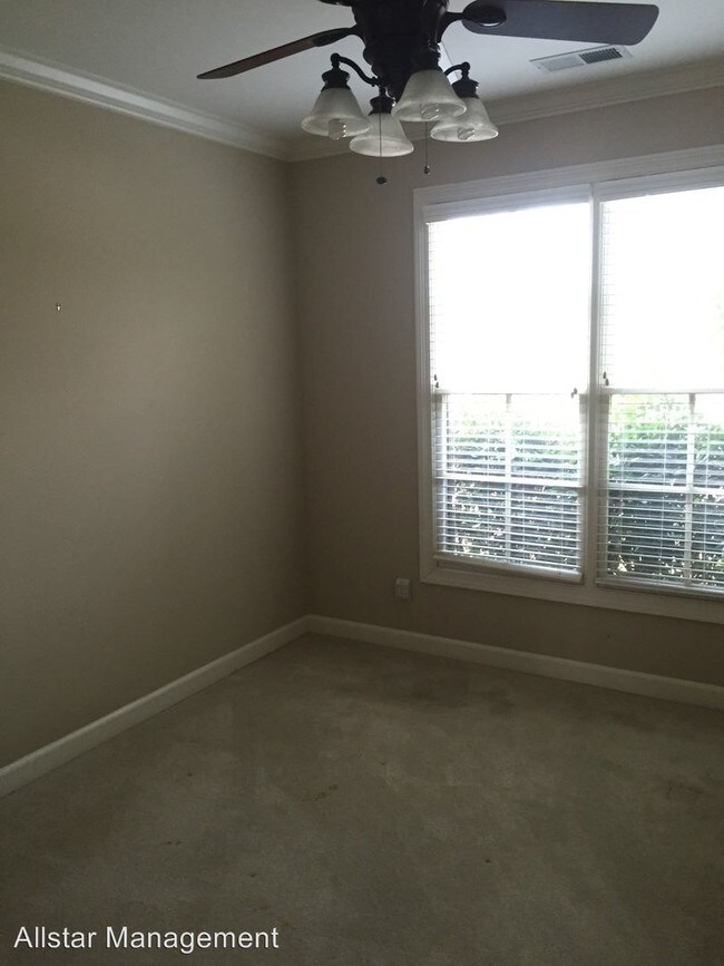 Foto del edificio - 4 br, 3 bath House - 501 E. Winoka Cove