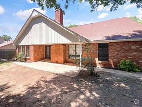 Building Photo - 11704 NW 118th St