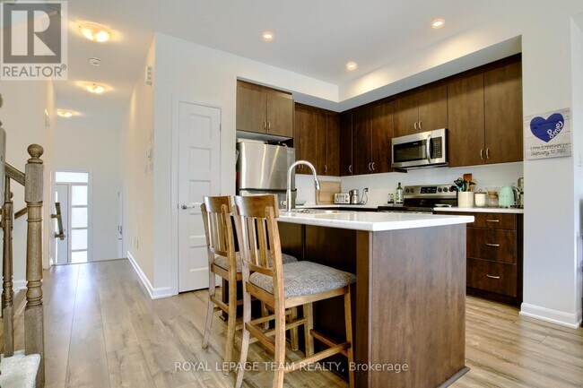 Building Photo - 108 Maynooth Ct