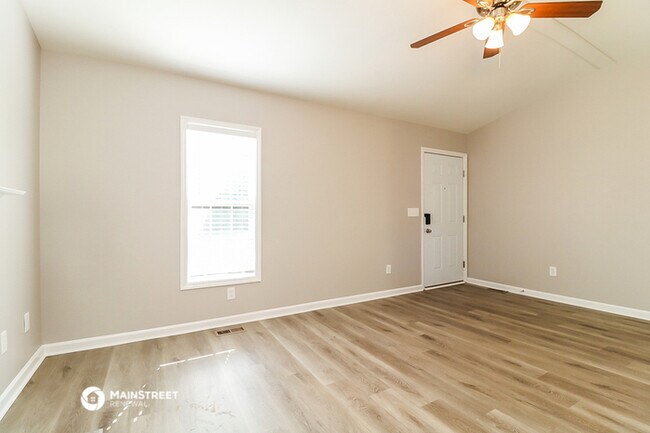 Building Photo - 1301 Poplar Ridge Rd