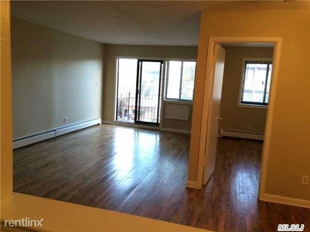 Foto del edificio - 14914 121st St