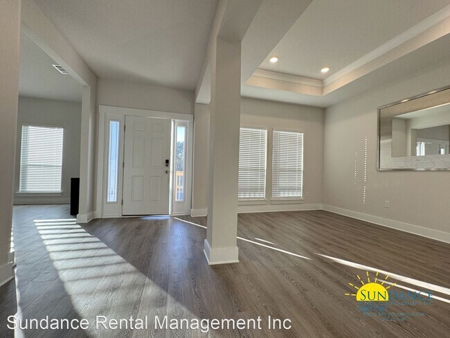 Foto del edificio - 4 br, 3 bath House - 2452 Dakota Way