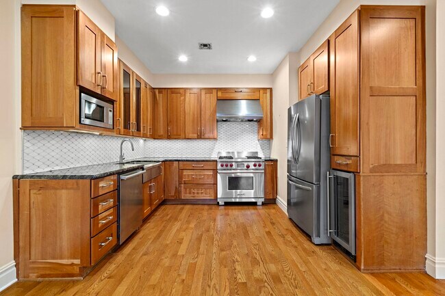 Foto del edificio - 502 Hudson St