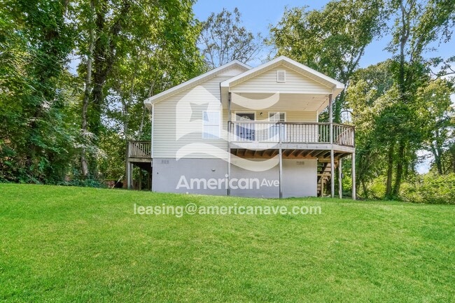 Building Photo - 632 83rd Pl S