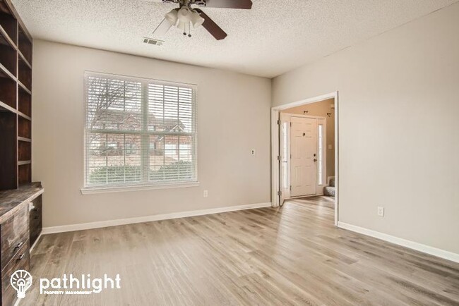 Building Photo - 230 Hudson Ridge