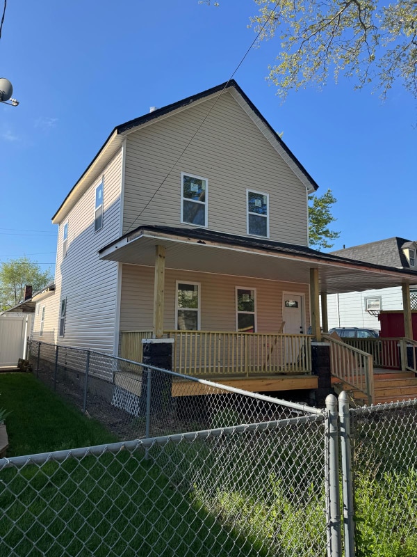 Building Photo - 6211 Lawn Ave