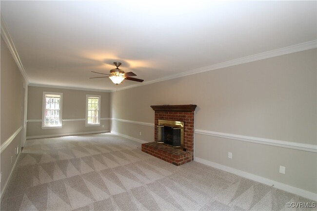 Foto del edificio - 5503 Fiddlers Ridge Ln