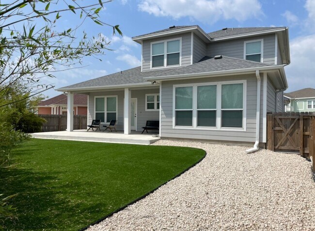 Foto del edificio - 15302 E Chesapeake