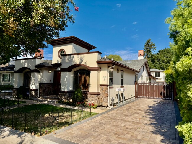 Photo - 1930 Hicks Ave House