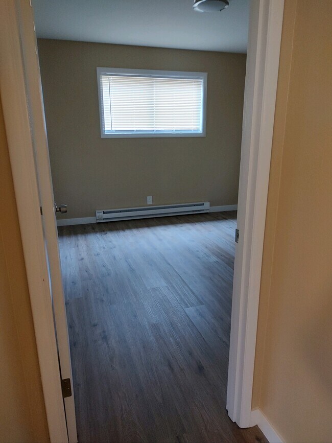 Foto del edificio - 3417-3438 3rd Ave SE