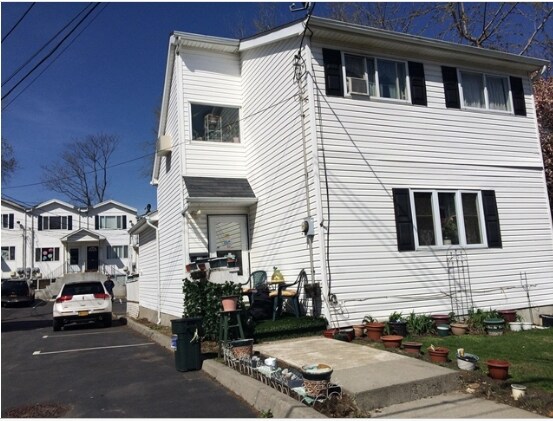 Foto del edificio - 328-342 Davis Ave