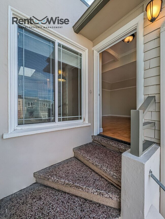 Building Photo - 4239 Pacheco St