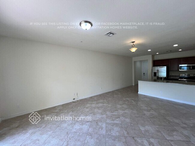 Building Photo - 9731 SW Purple Martin Way