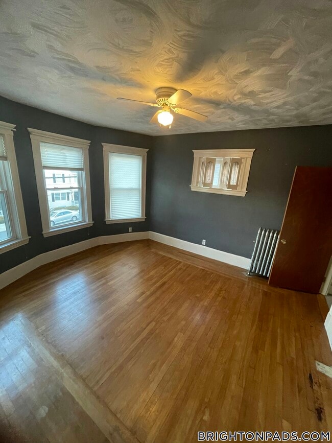 Building Photo - 62 Union St