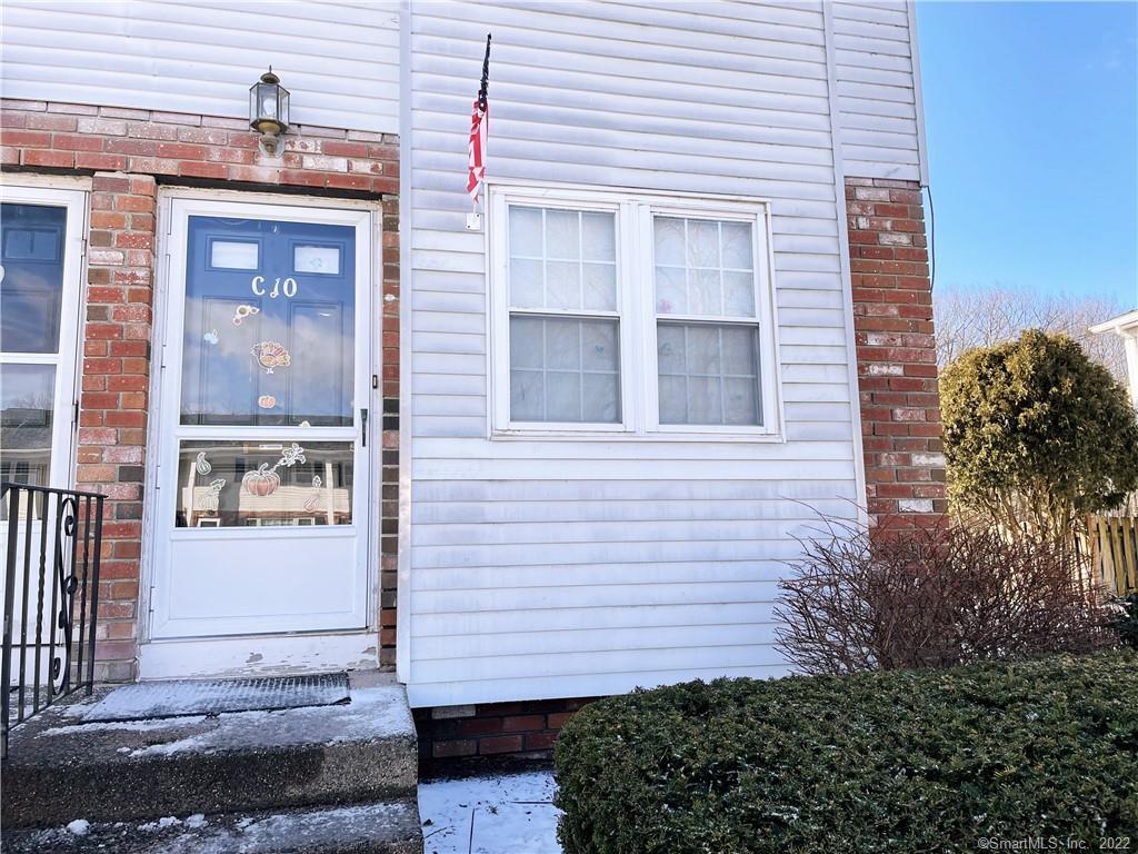 Primary Photo - 10 Georgetown Dr