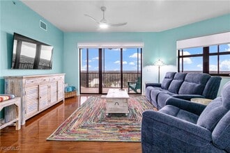 Building Photo - 14300 Riva Del Lago Dr