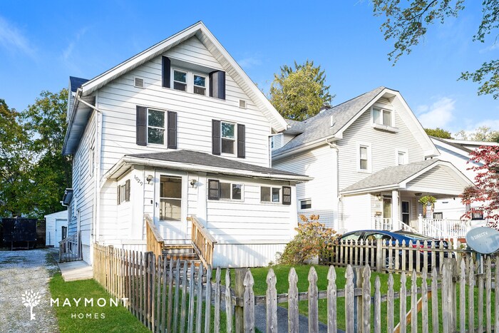 Foto del edificio - Cozy 4-Bedroom Home in Akron, OH