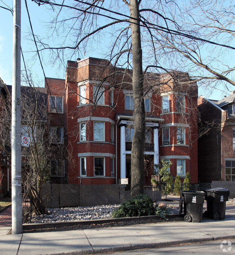 Building Photo - 80-82 Pembroke St
