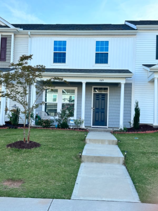 Building Photo - 1025 Myers Point Dr