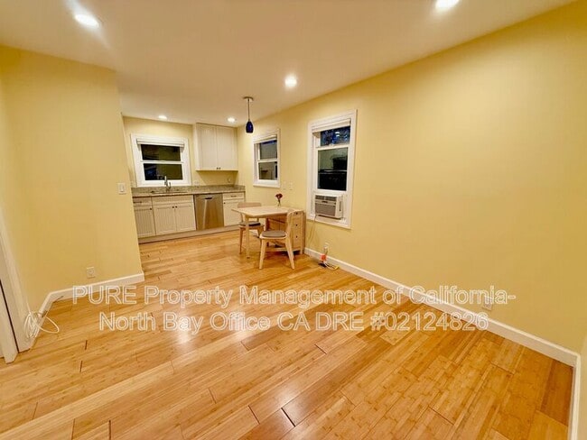 Building Photo - 5702 Hatchery Ct
