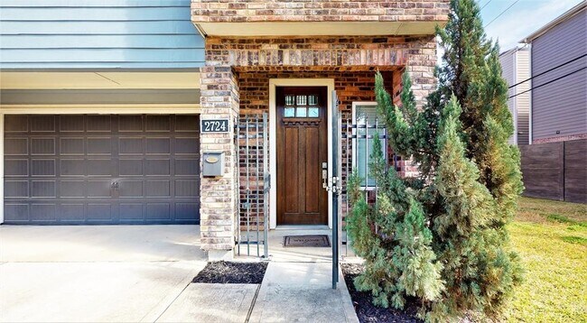 Foto del edificio - 2724 Rutland St