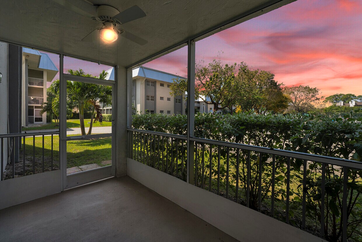 3000 Riverside Dr Unit 1011, Coral Springs, FL 33065 Condo for Rent