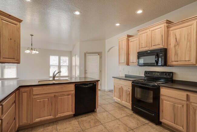 Foto del edificio - 3 Bedroom Plus Office in The Knolls at Little Valley