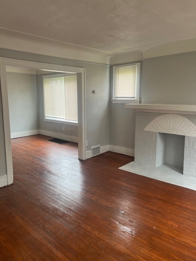 Building Photo - 11327 Littlefield St