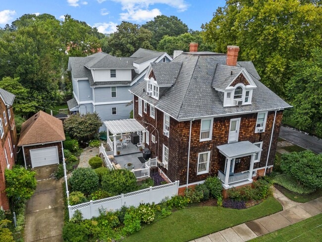 Building Photo - Timeless Ghent Home features charm and elegance in Historic Stockley Gardens