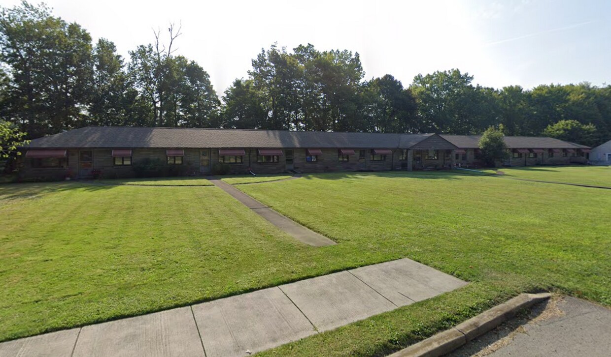 Exterior - 73 Maple Dr