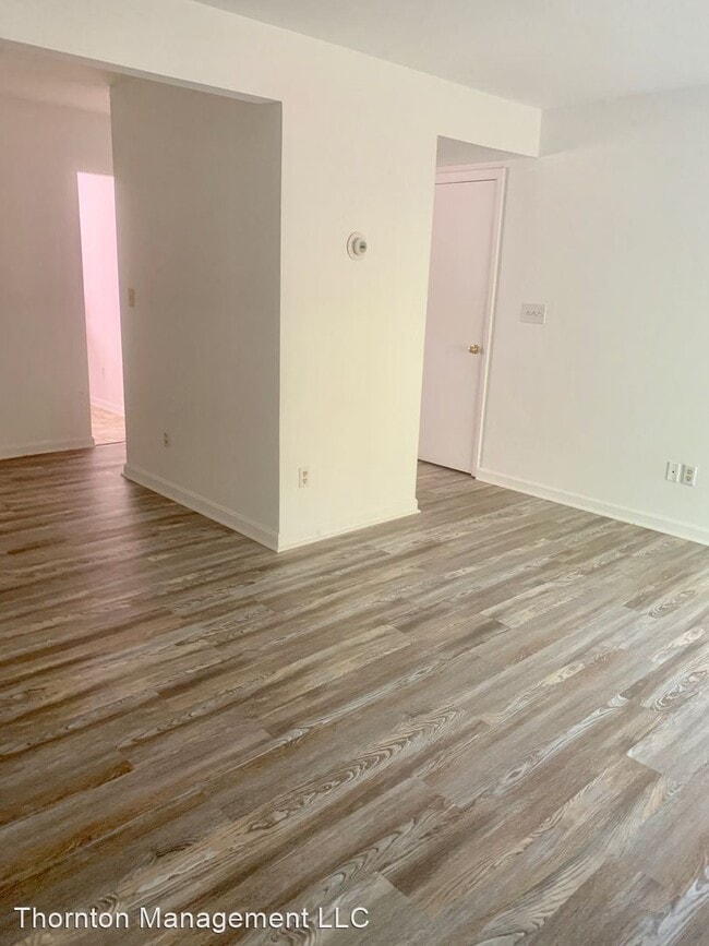 Building Photo - 2 br, 1.5 bath House - 100 Kings Mill Dr