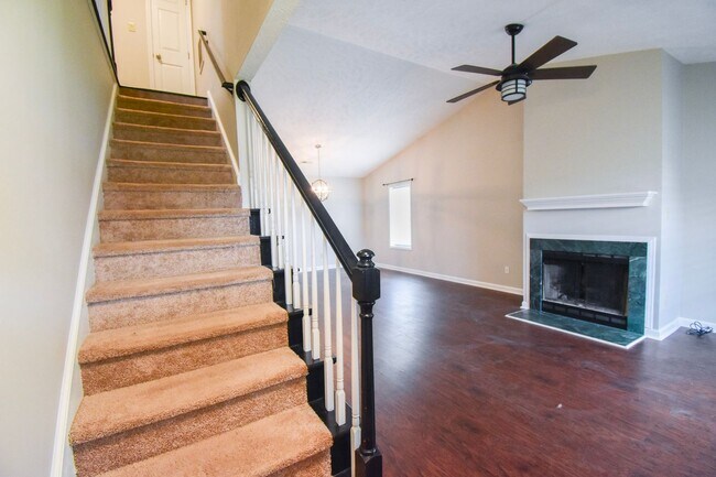 Foto del edificio - 3 Bedroom 2 Bathroom- Pets Allowed