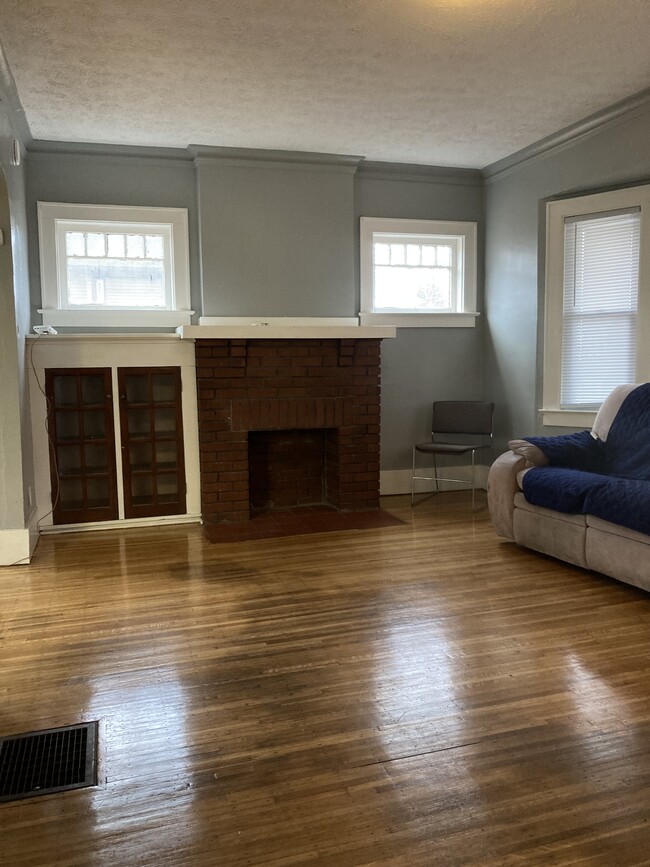 Foto del edificio - 844 Seward St